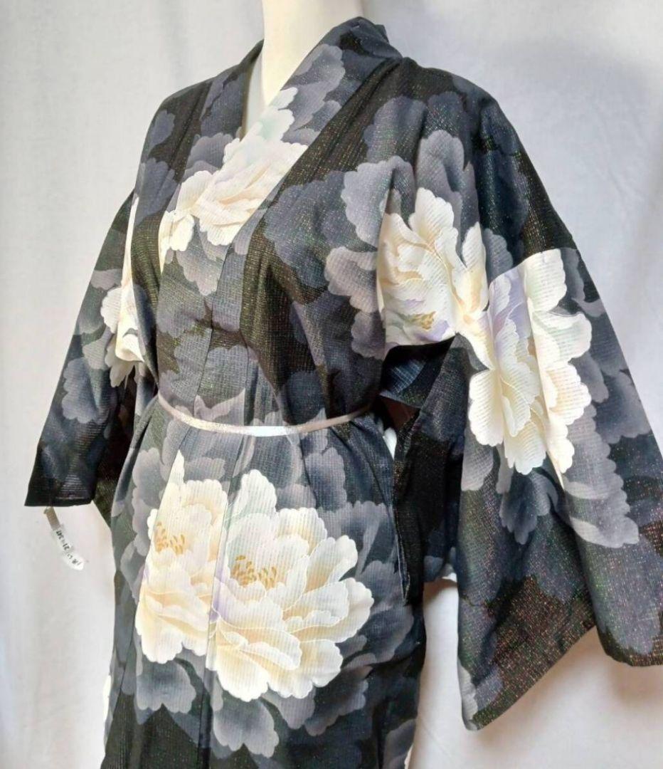 月下美人のような幽玄の美しさ白牡丹浴衣 【商品番号384】