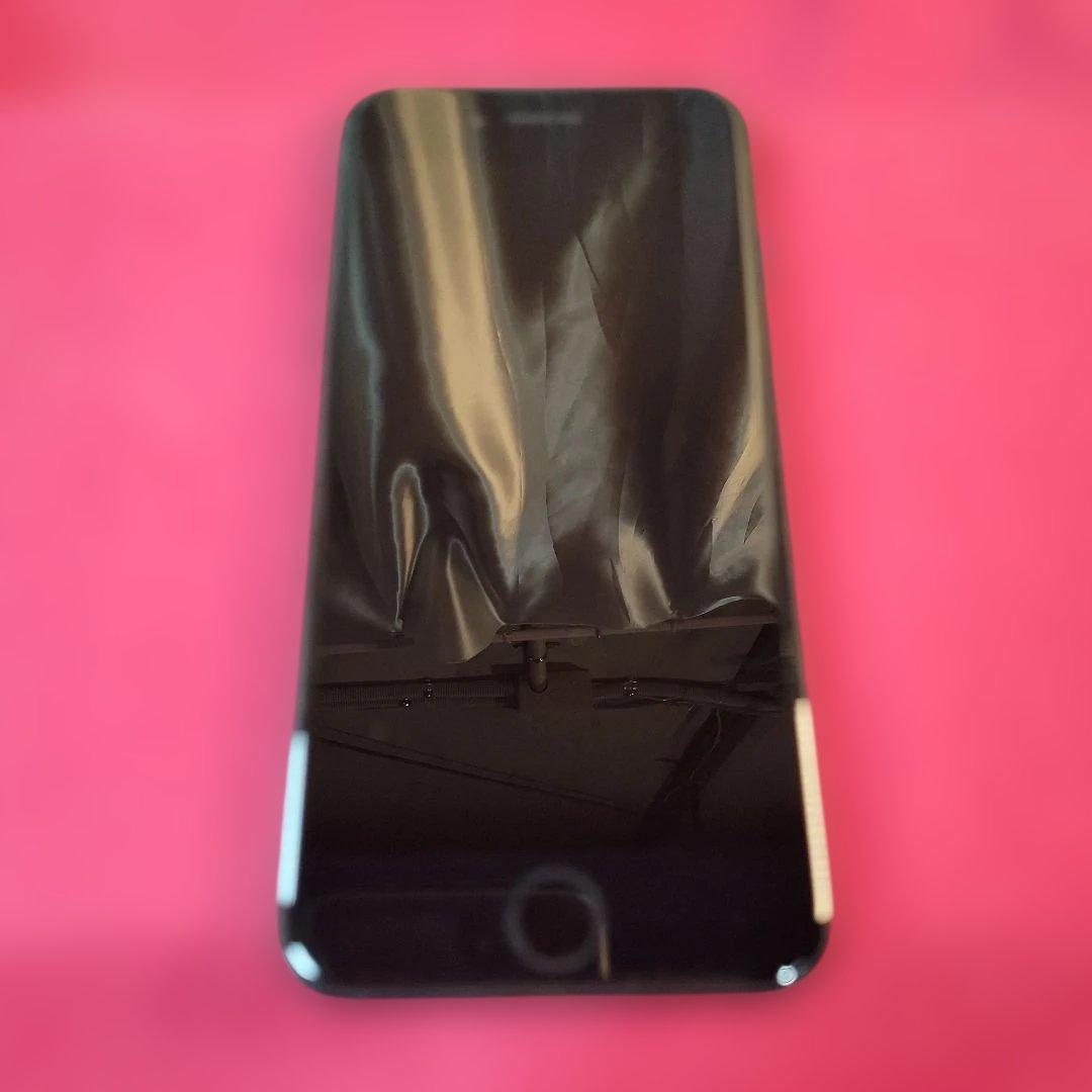 Suhr（平日受取希望です）iPhone8 2台まとめ動作品