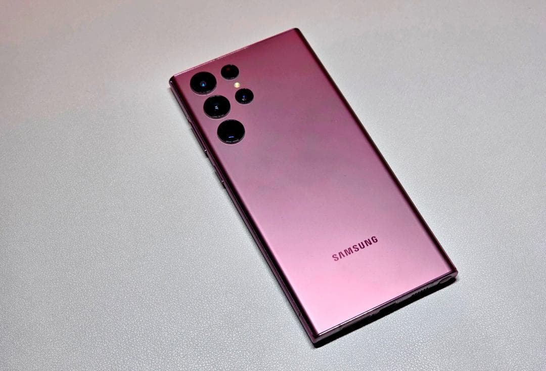 Samsung Galaxy S22 Ultra バーガンディレッド 256GB