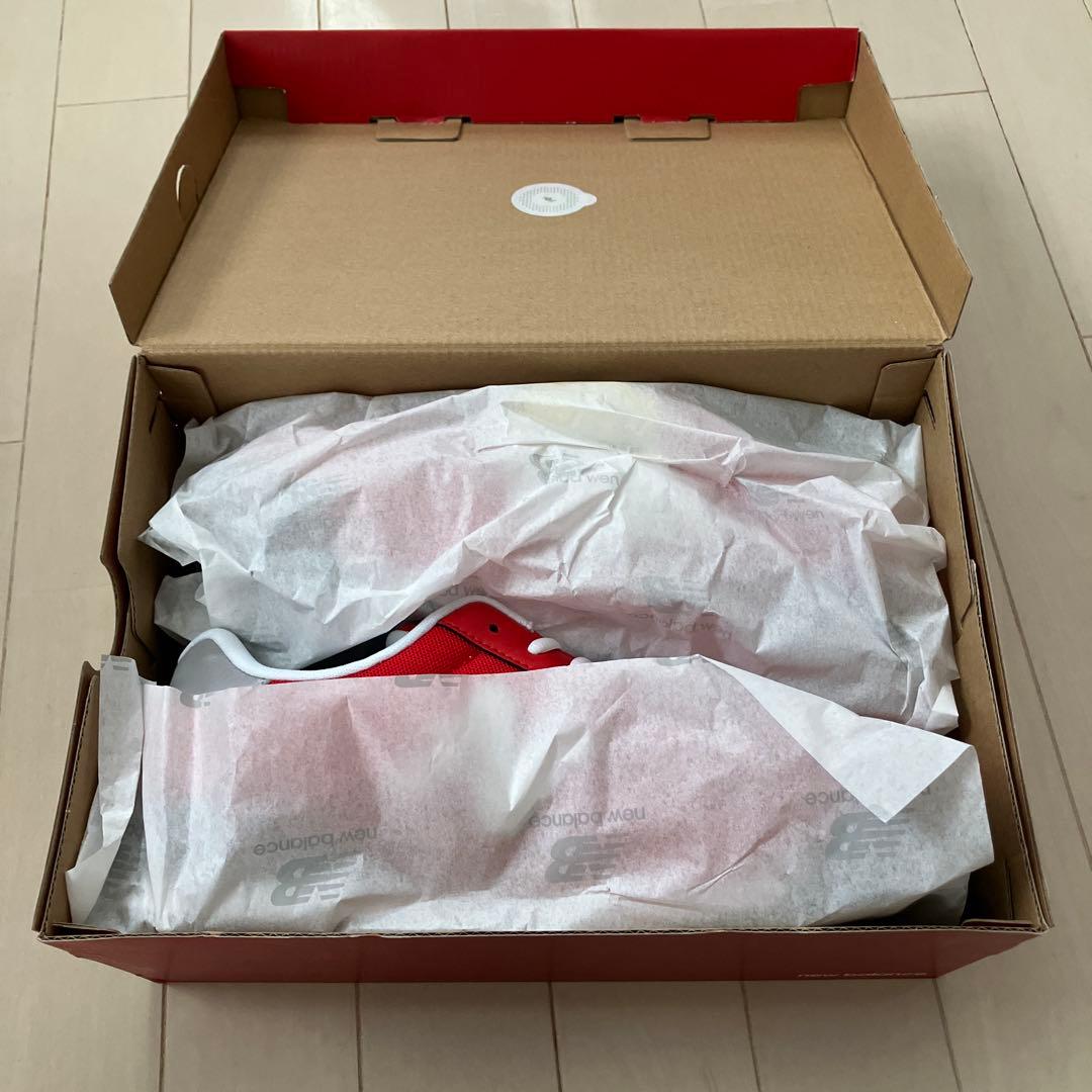 安全靴　new balance レッド スニーカー