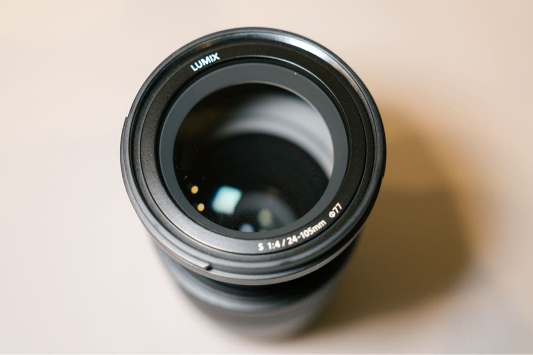 LUMIX S 24-105mm F4ズームレンズ S-R24105