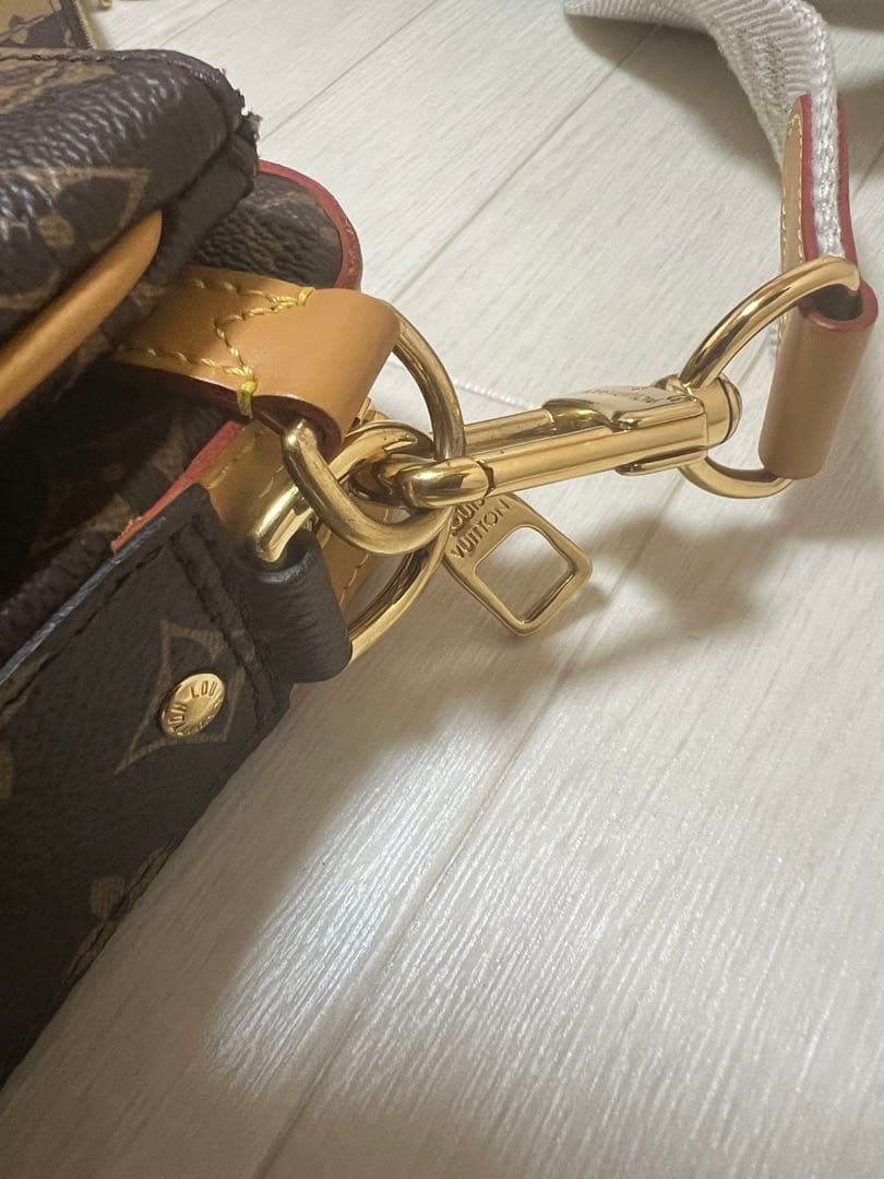 Louis Vuitton × NIGO モノグラムトリオメッセンジャー