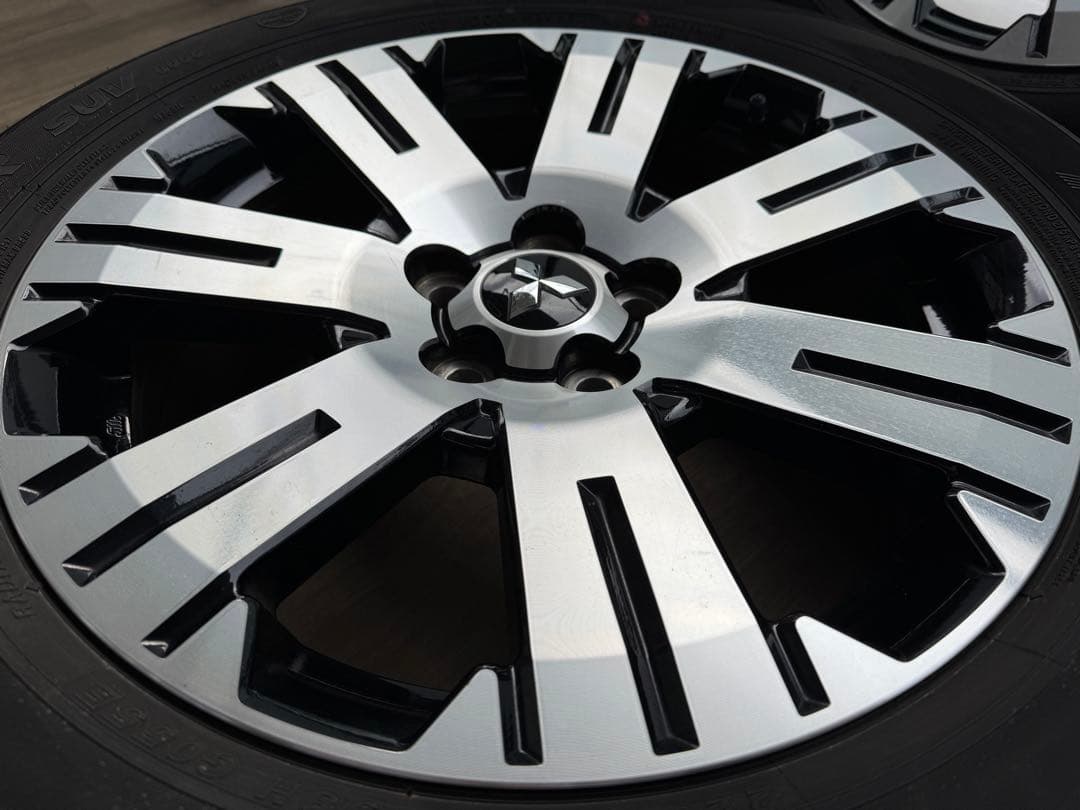 【送料込み】デリカD:5後期 純正タイヤ付きホイール 4本セット