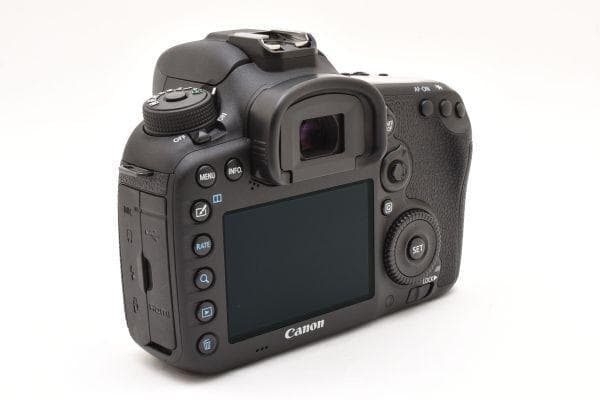 【美品】キャノン Canon EOS 7D Mark II ボディ 一眼レフ