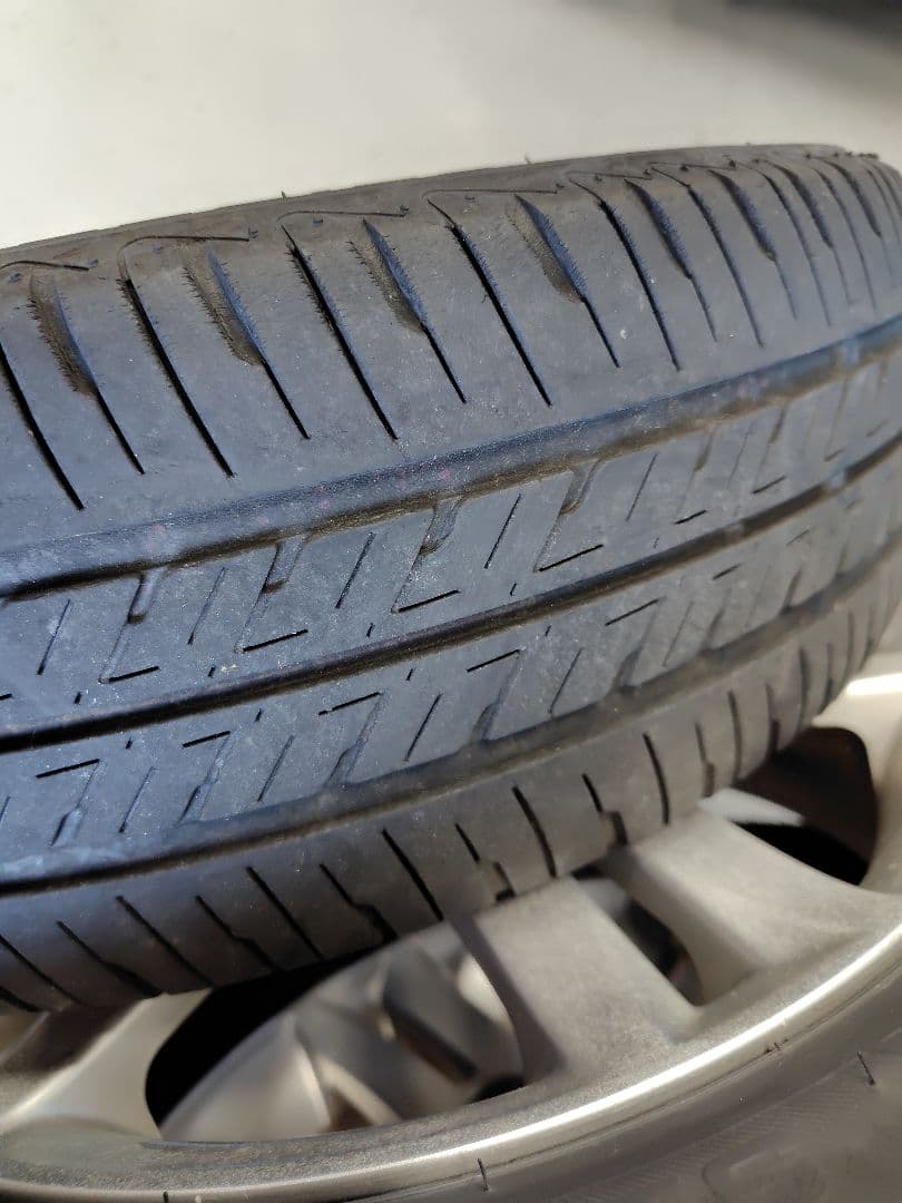 LA100Sムーブカスタム純正アルミタイヤ4本セット/12000円