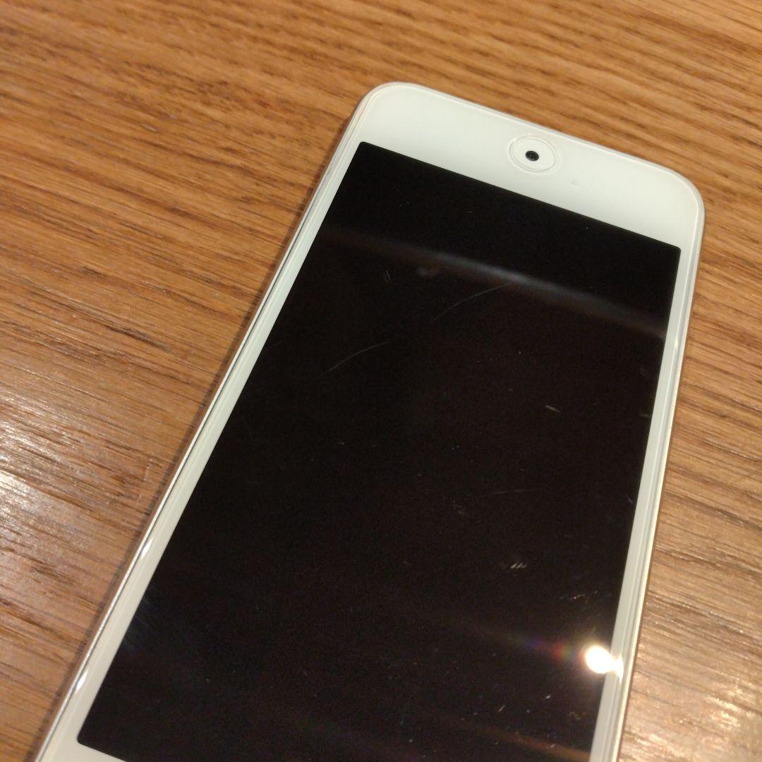 Apple iPod touch（第7世代） ホワイト