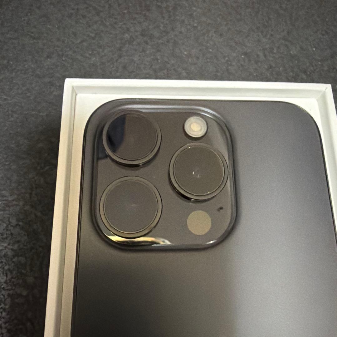 スマートフォン本体 iphone 15 pro 128GB