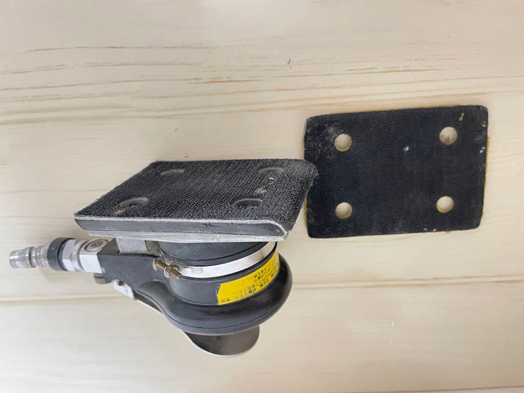 コンパクト　オービタルサンダー