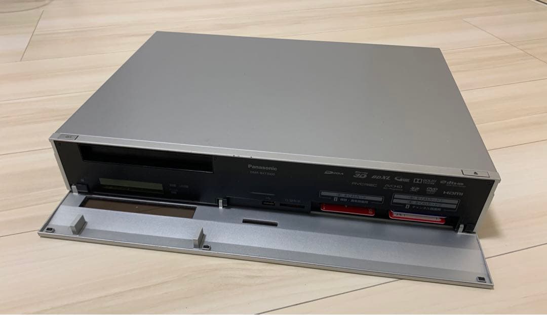 ジャンク品　Panasonic ブルーレイ DIGA DMR-BXT3000