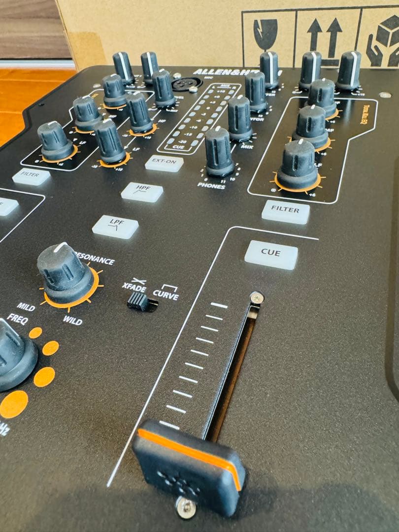 【11/17am8:00迄出品】ALLEN&HEATH XONE:23C