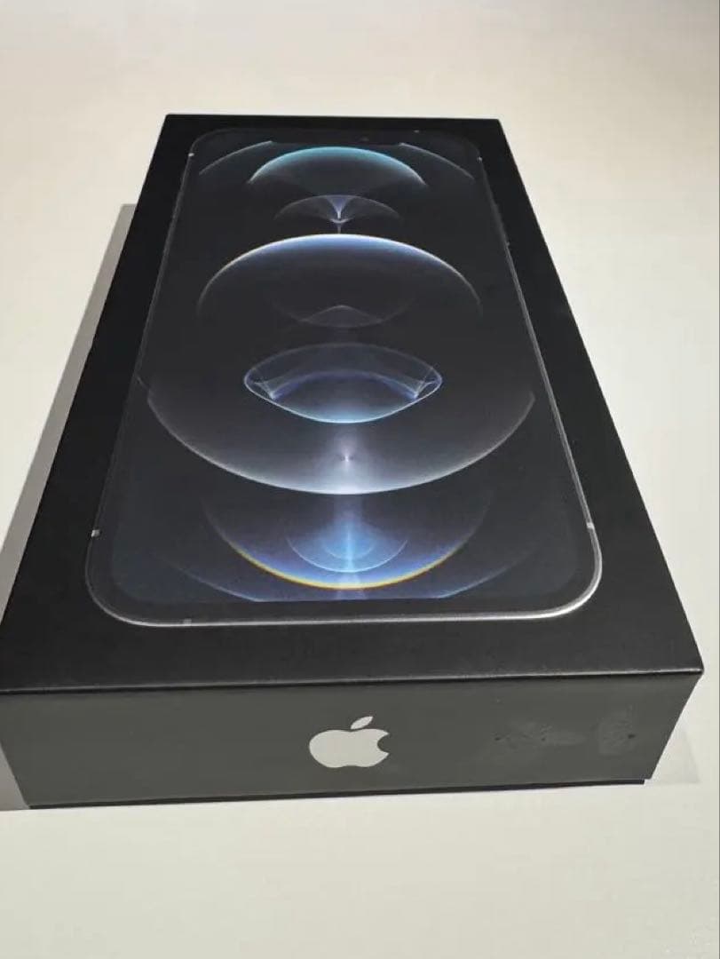 ［美品］Apple iPhone 12 Pro シルバー 128GB