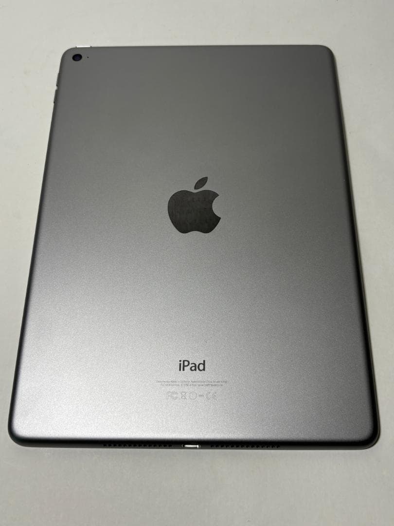 iPad Air2 64GB A1566 MGKL2J/A キーボード付