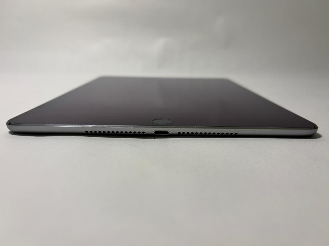 iPad Air2 64GB A1566 MGKL2J/A キーボード付