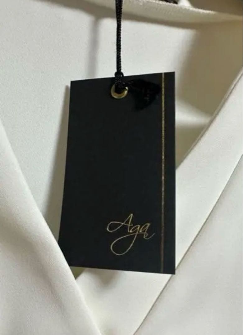 ヤマダヤ　福袋３点セット　コート　ブラウス２枚　合計50800円