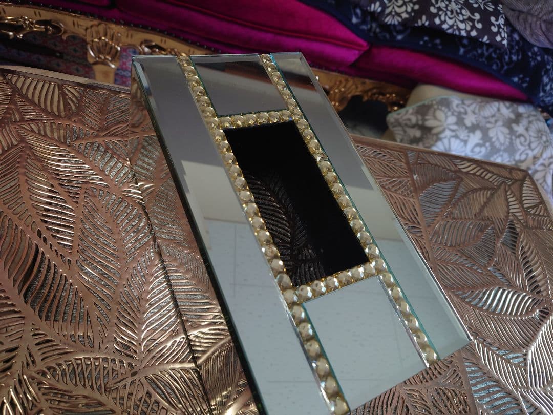 ラグジュアリー　ティシュケース