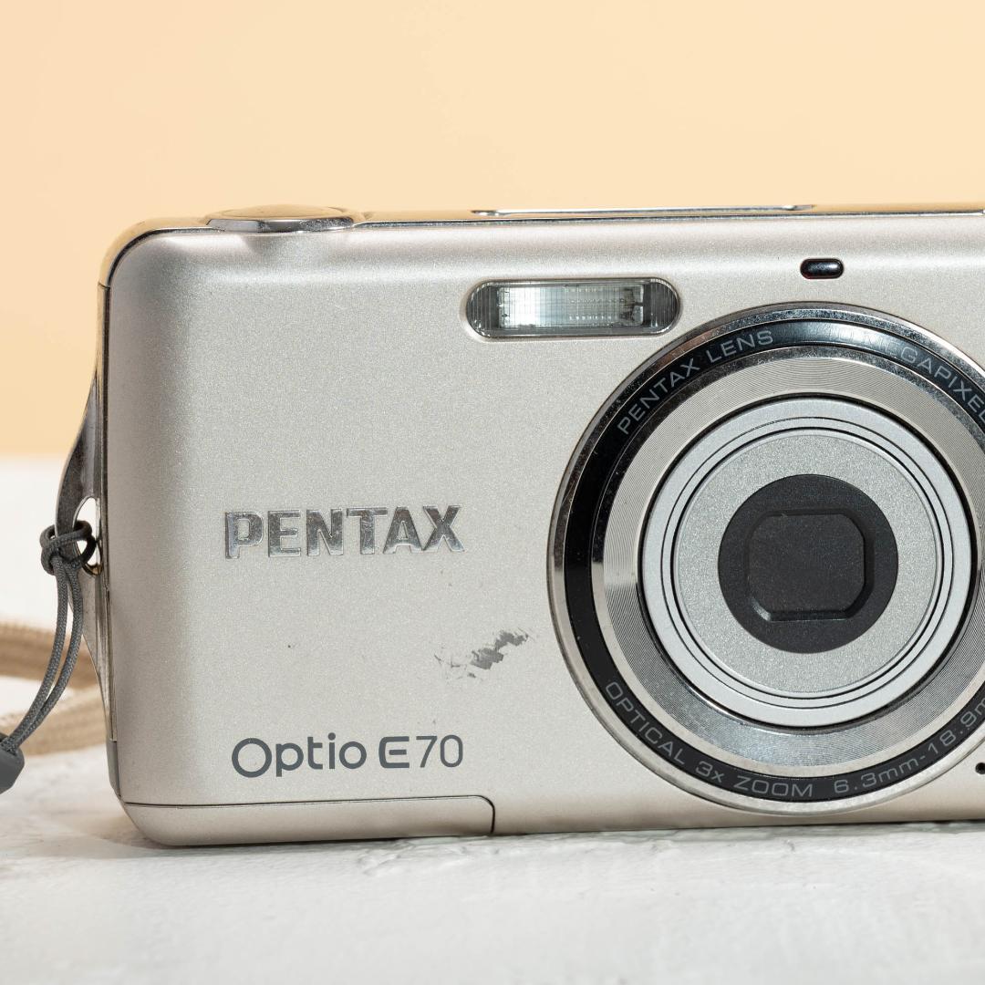 【単3電池で動く平成レトロなコンデジ】PENTAX optio E70