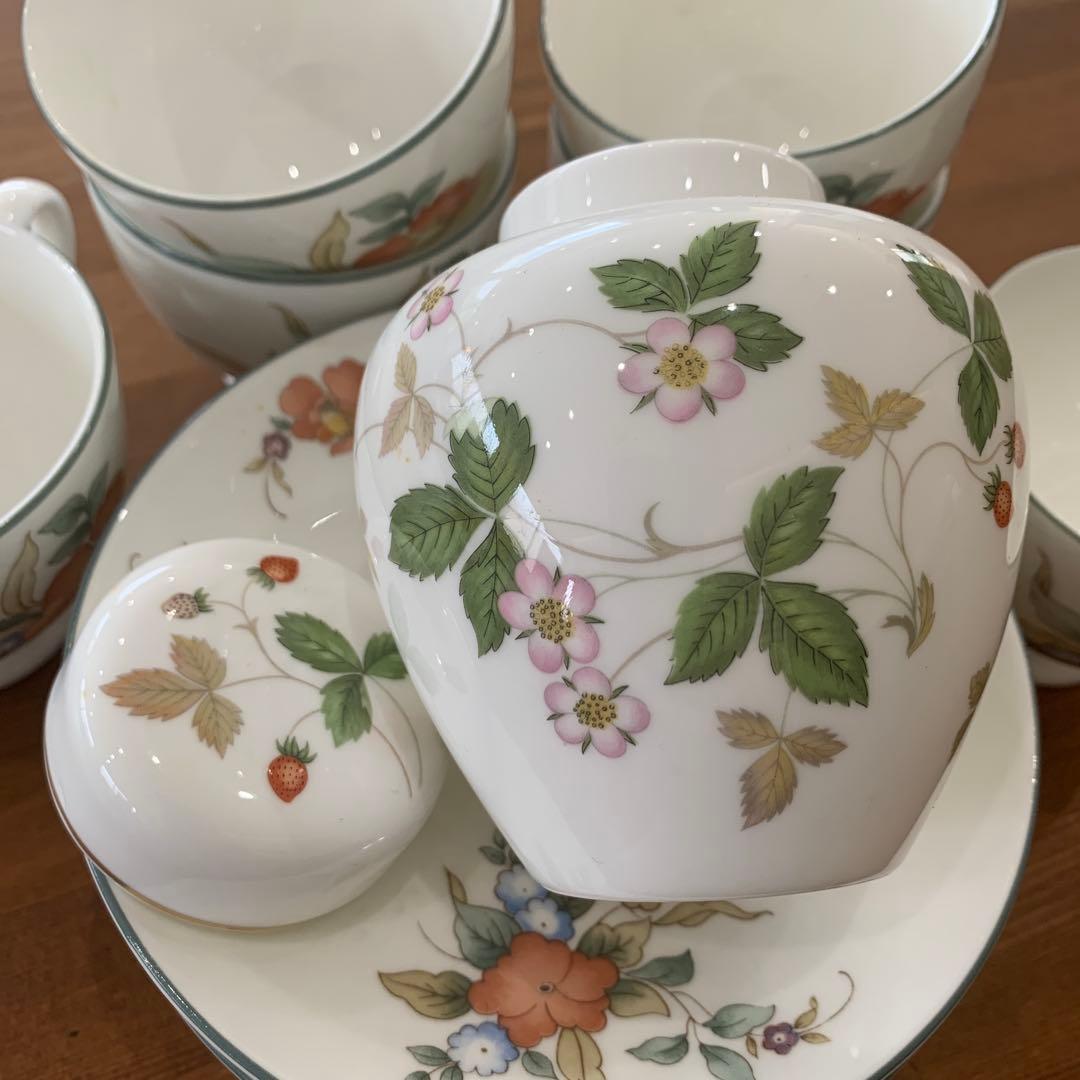 ウェッジウッド フィリッパシリーズ プレートカップ セット