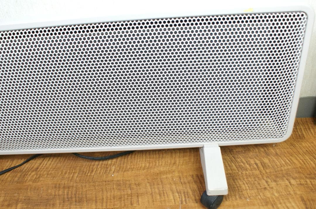 CAMPA ミディアン 遠赤外線ヒーター　暖房 XCMED11BE-1