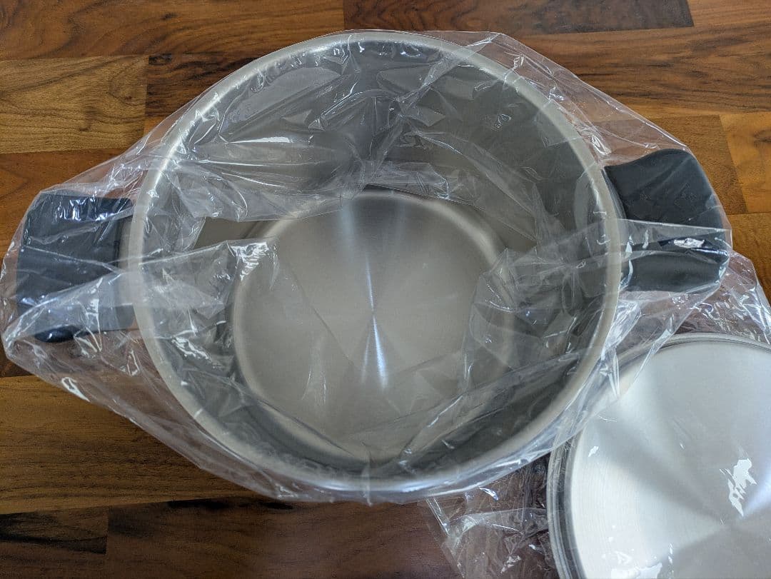 柳宗理 / 両手深型鍋 22cm ステンレス