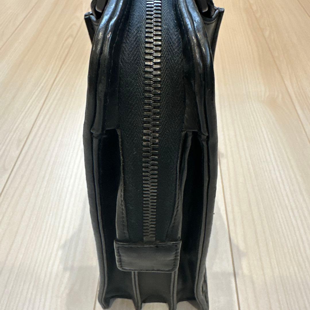 ボッテガヴェネタ イントレチャート ビジネスバッグ　ブラック【週末まで】