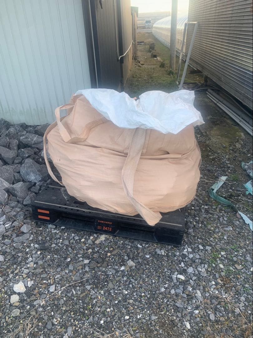 岐阜石　チャート割栗　50-150サイズ　600kg 引取限定