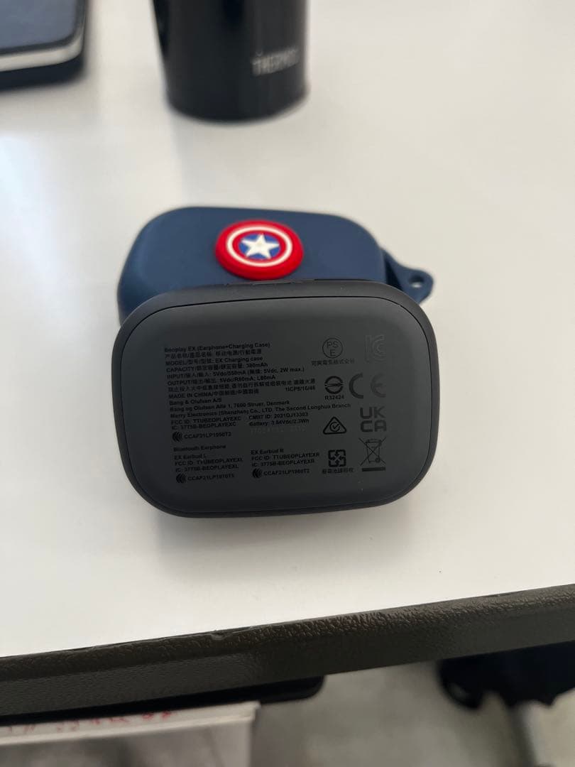 バングアンドオルフセンBEOPLAYEXイヤホンブルー