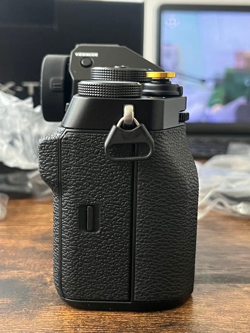 【美品】FUJIFILM X-T5 ミラーレス カメラ ボディ レンズ ブラック