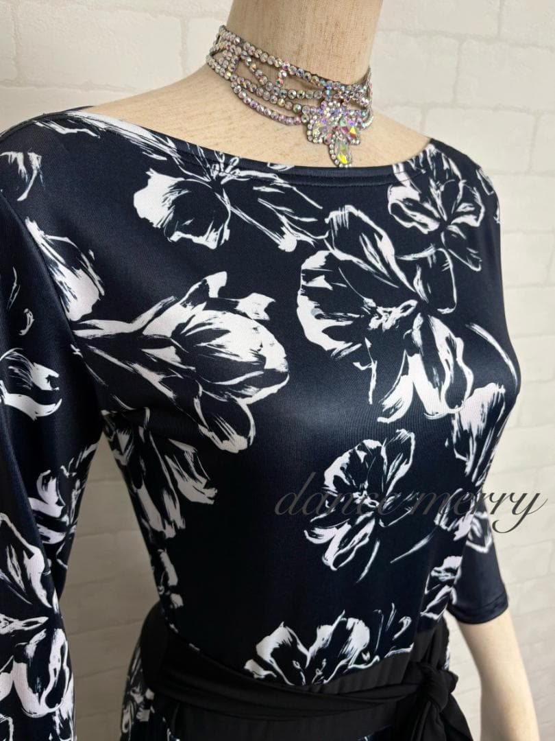 ＊新品　短め　社交ダンス　ワンピース　黒　白　グレー　レッスン　1276