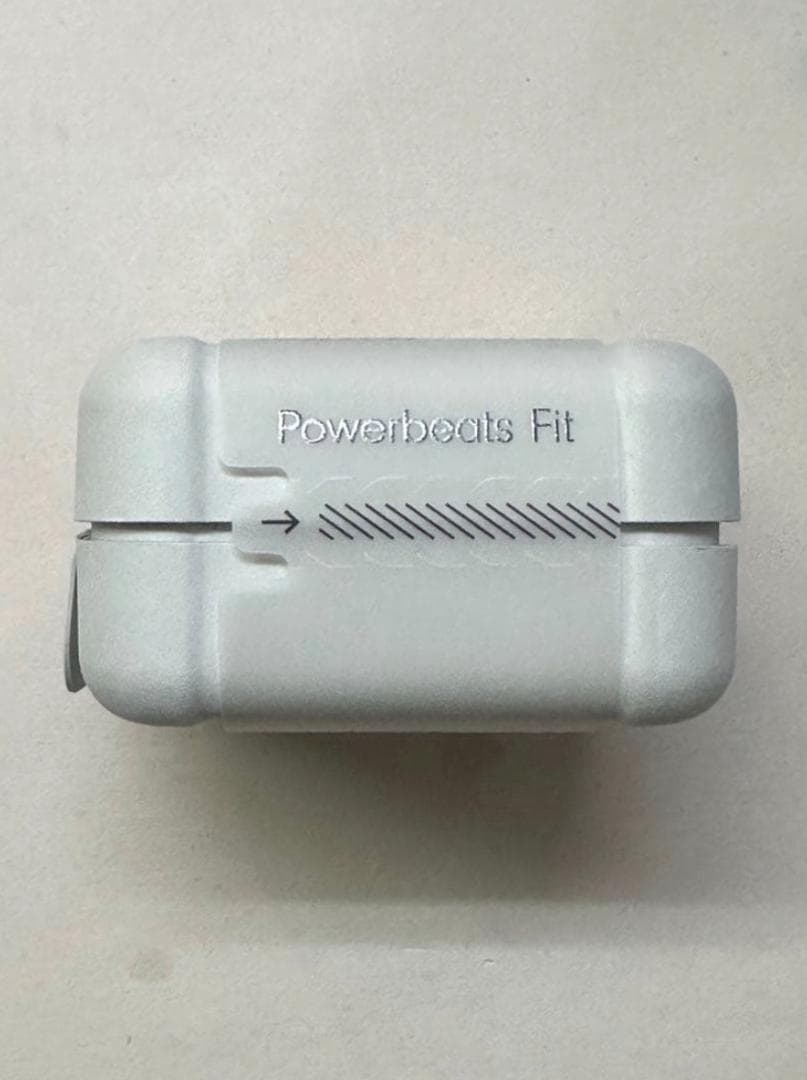 【新品未開封】PowerbeatsFit オレンジME2M4PA/A 5C9J6