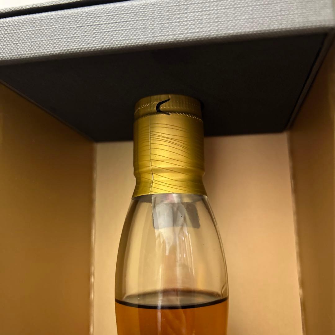 観賞用　KAVALAN SOLIST シングルモルトウイスキー 1000ml