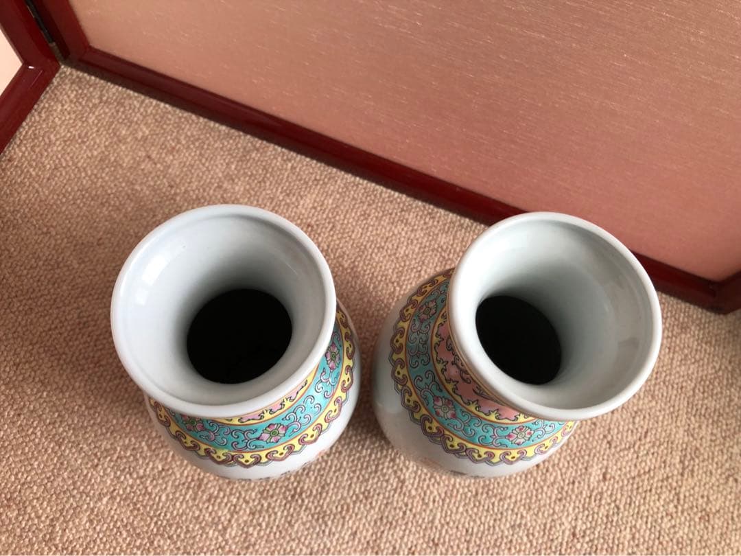 時代　中国　景徳鎮製　花瓶　一対