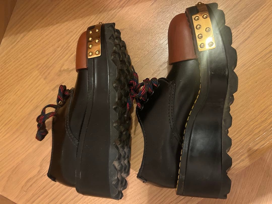 PRADA ブーツ　革靴　厚底　ブラック　黒×えんじ　金具　35 ハーフ　ワーク