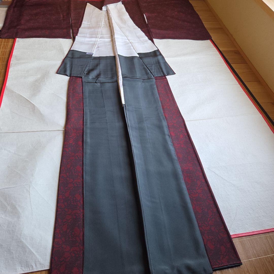 人間国宝　南部芳松　瓢箪に駒柄　草木染の伊勢型小紋