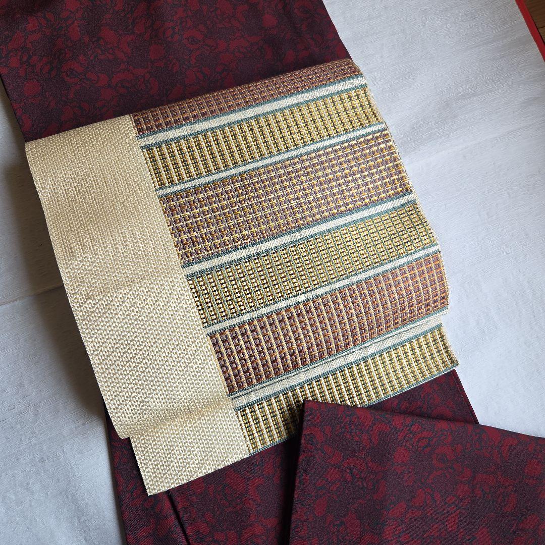 人間国宝　南部芳松　瓢箪に駒柄　草木染の伊勢型小紋