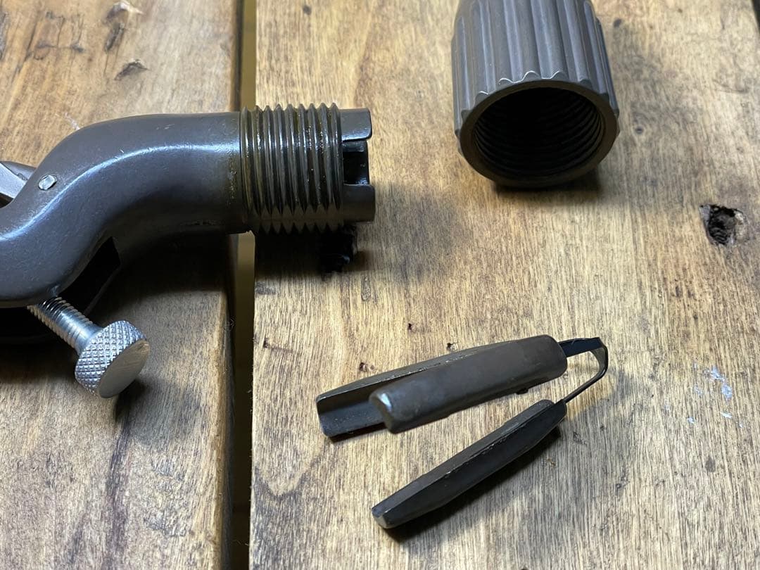 Y*O様 チャンピオングリップ　SAURUS