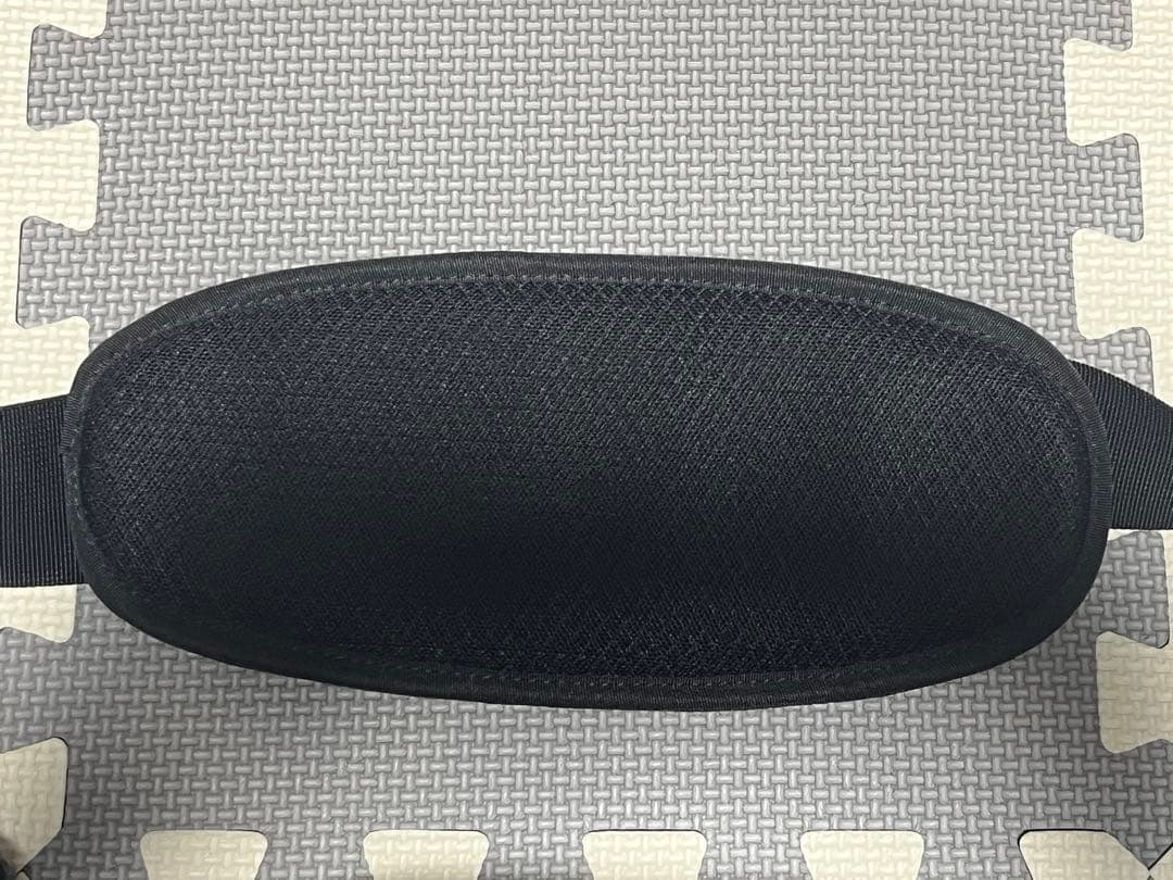 hugoo ブラック ヒップバッグ