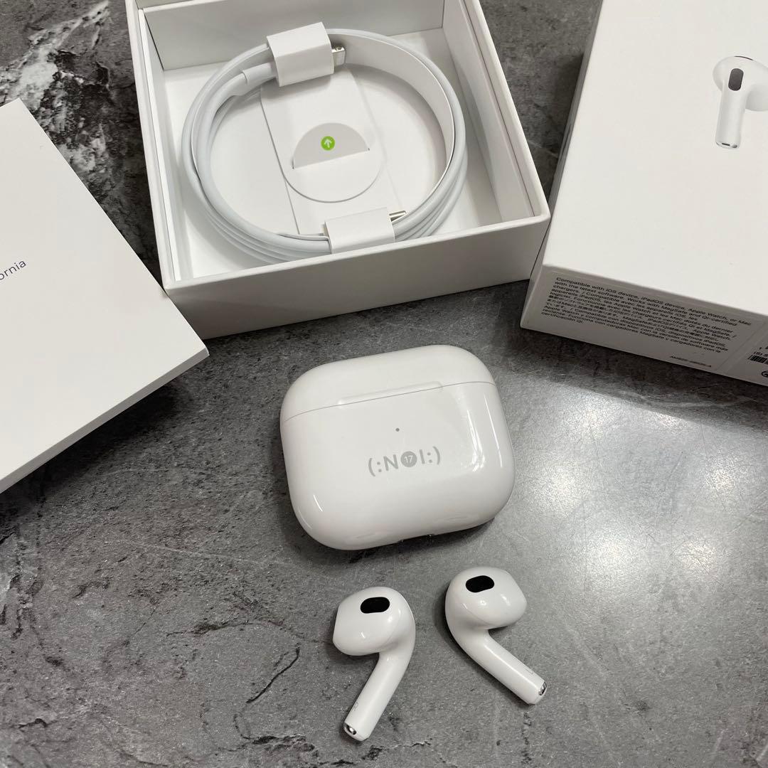 【Apple】AirPods エアポッツ 第3世代 本体 イヤホン純正品