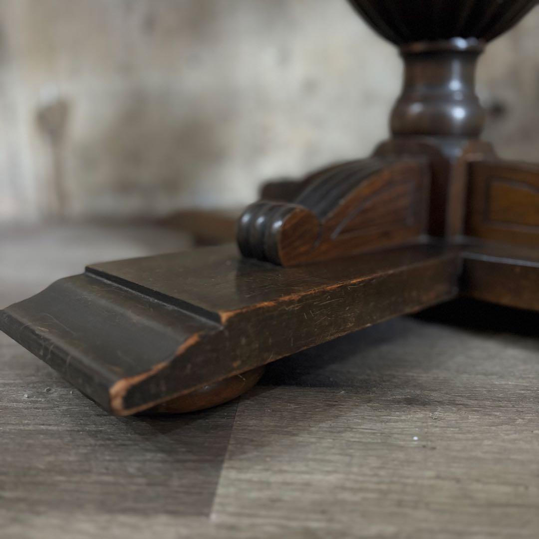 ヴィンテージ　ラウンドテーブル　コーヒーテーブル　クラシカル