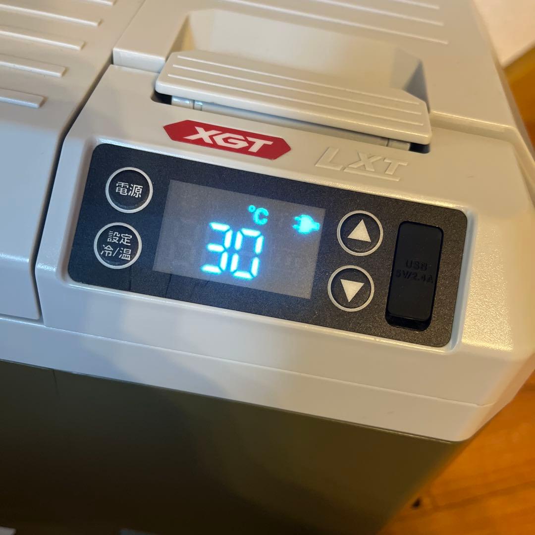 マキタ　充電式保冷温庫　 CW003G 7L