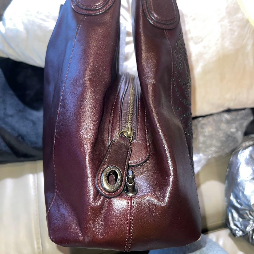 coach ショルダーバック　スタッズ