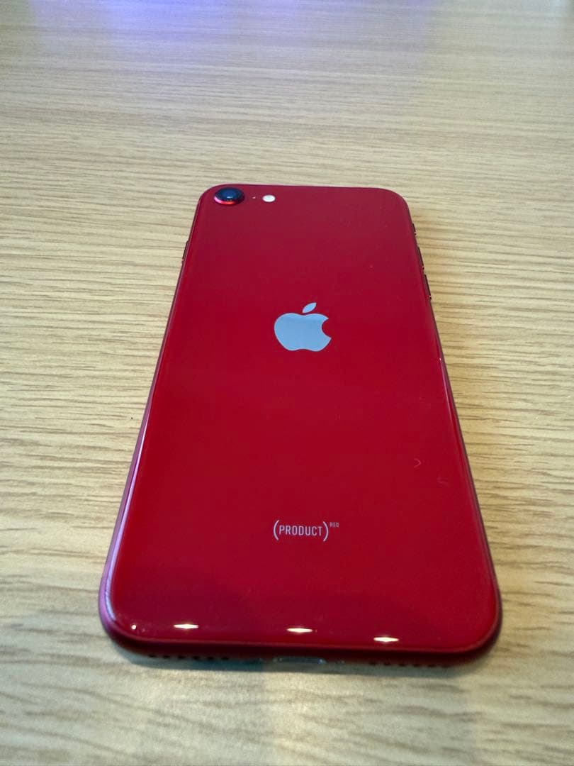 【即日配送】iPhoneSE 第三世代(レッド)