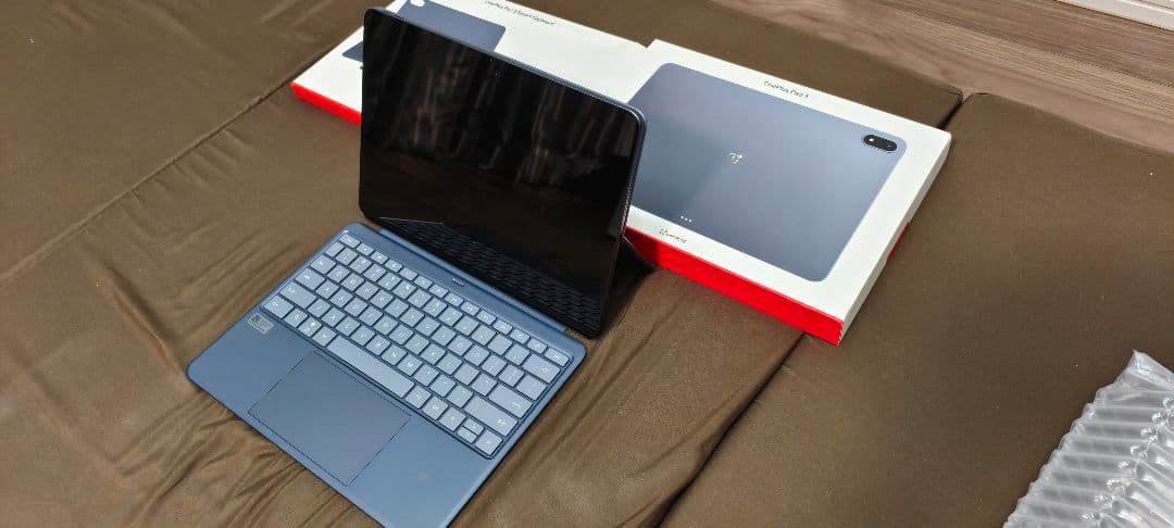 OnePlus Pad 3（16/512GB）ブルー キーボード兼カバー付き