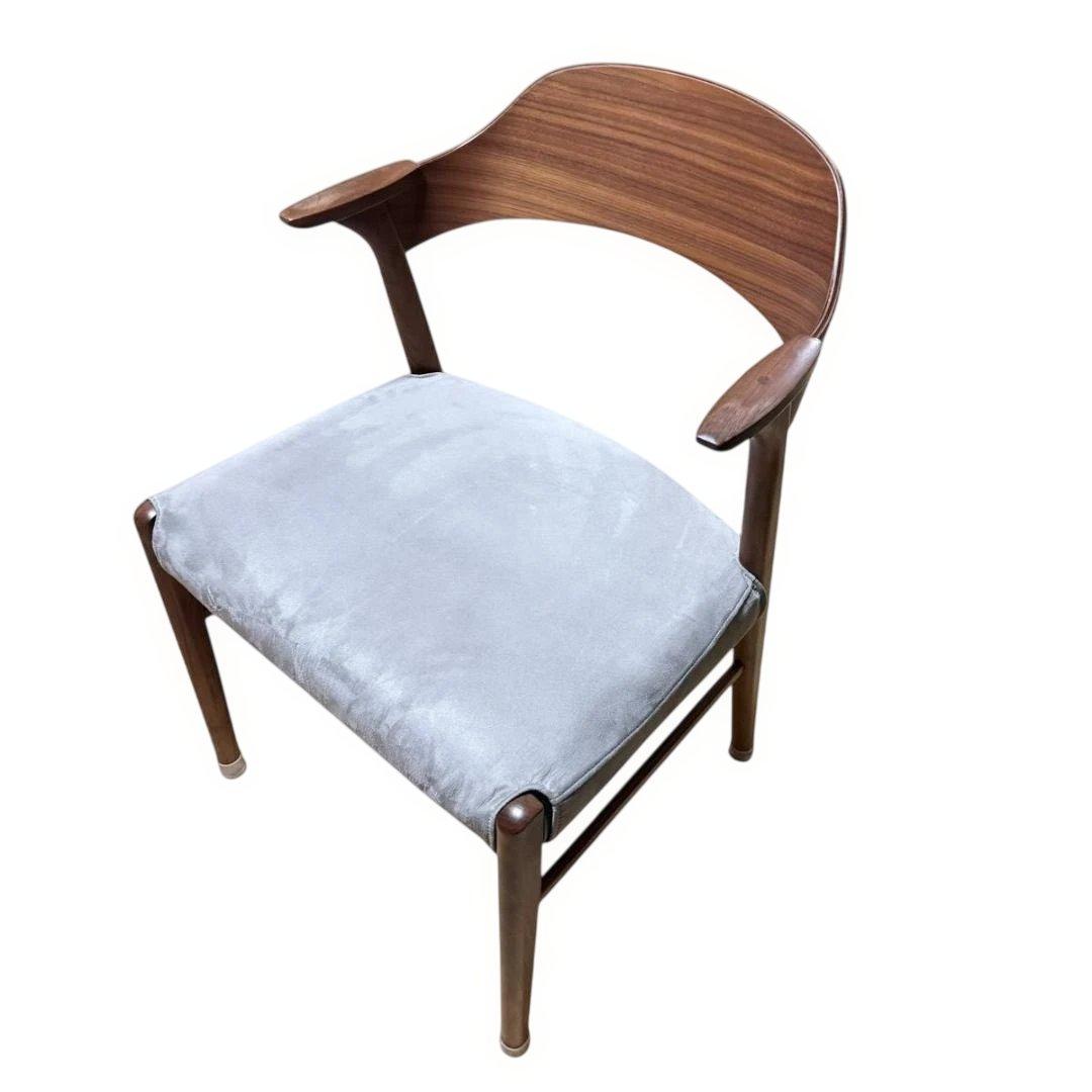 PARTENZA　セミアームチェア 2脚セット ウォルナット 替えカバー付