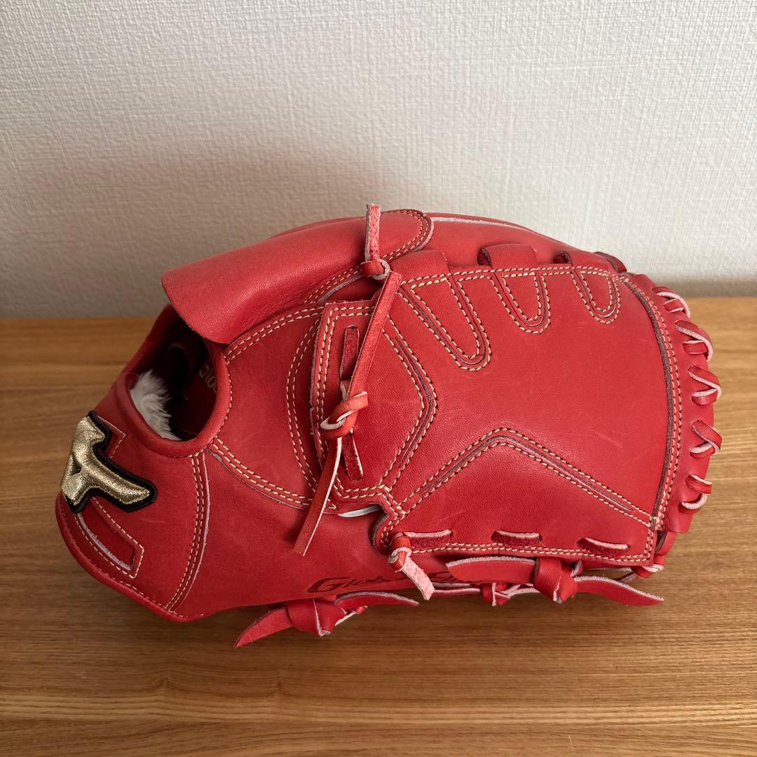 ミズノ　軟式用　グラブ 投手用　グローバルエリート　グローブ　定価30,800