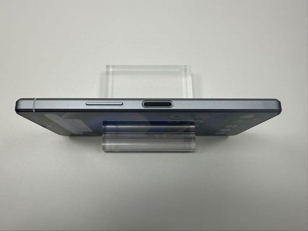 Aquos R8 SH-52D docomo 256GB ブルー