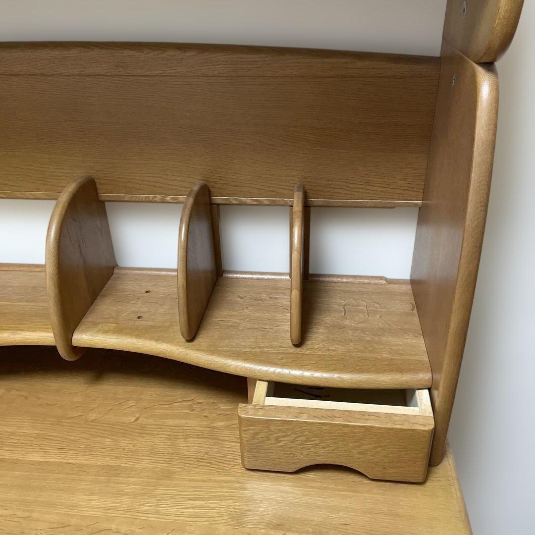 カリモク学習机、天然木机、