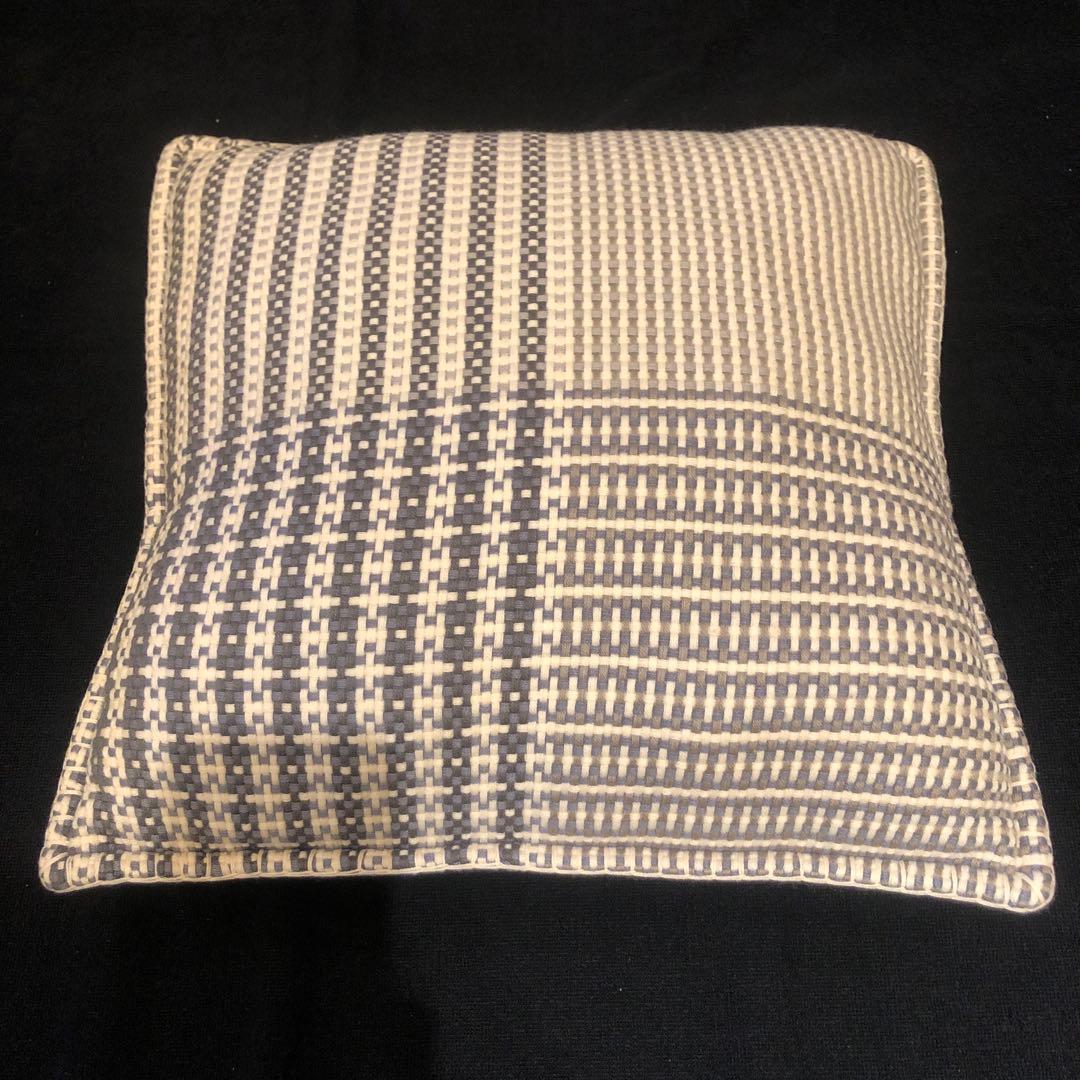 HERMÈS カシミヤクッション 手織り