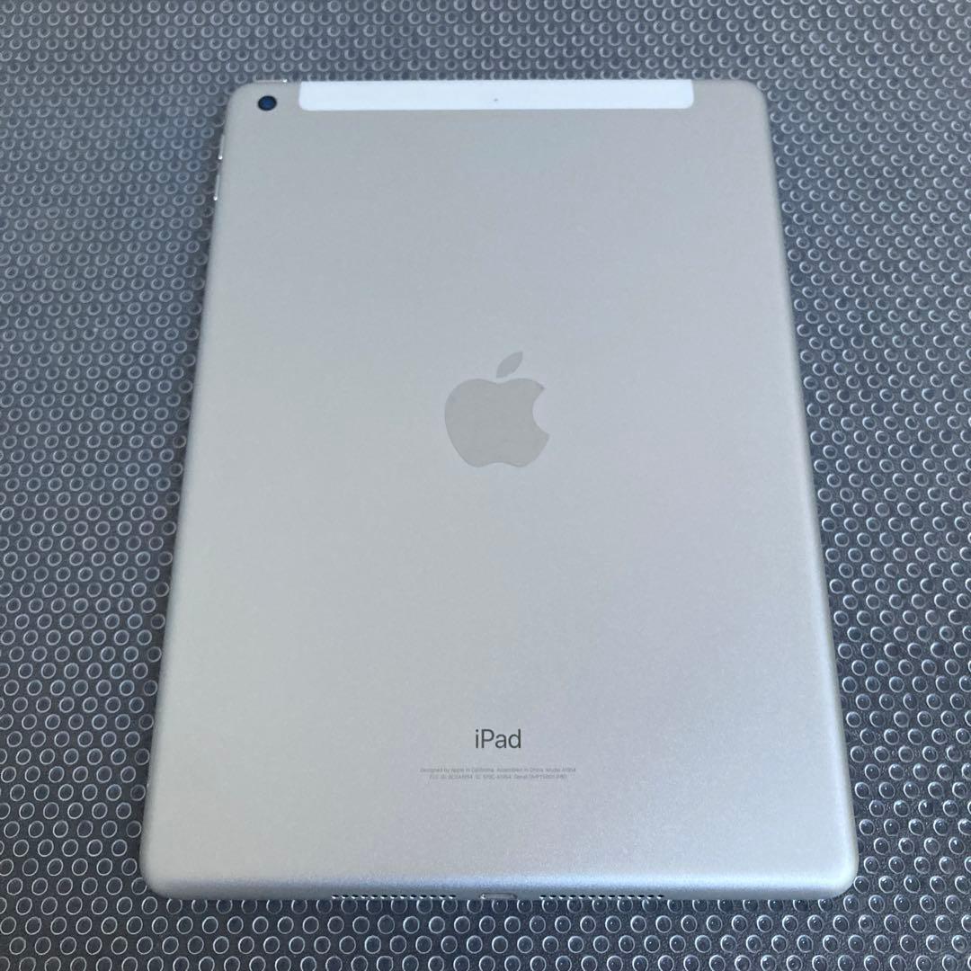 3192 極美品新品級☆電池新品☆iPad6 第6世代 32GB SIMフリー☆