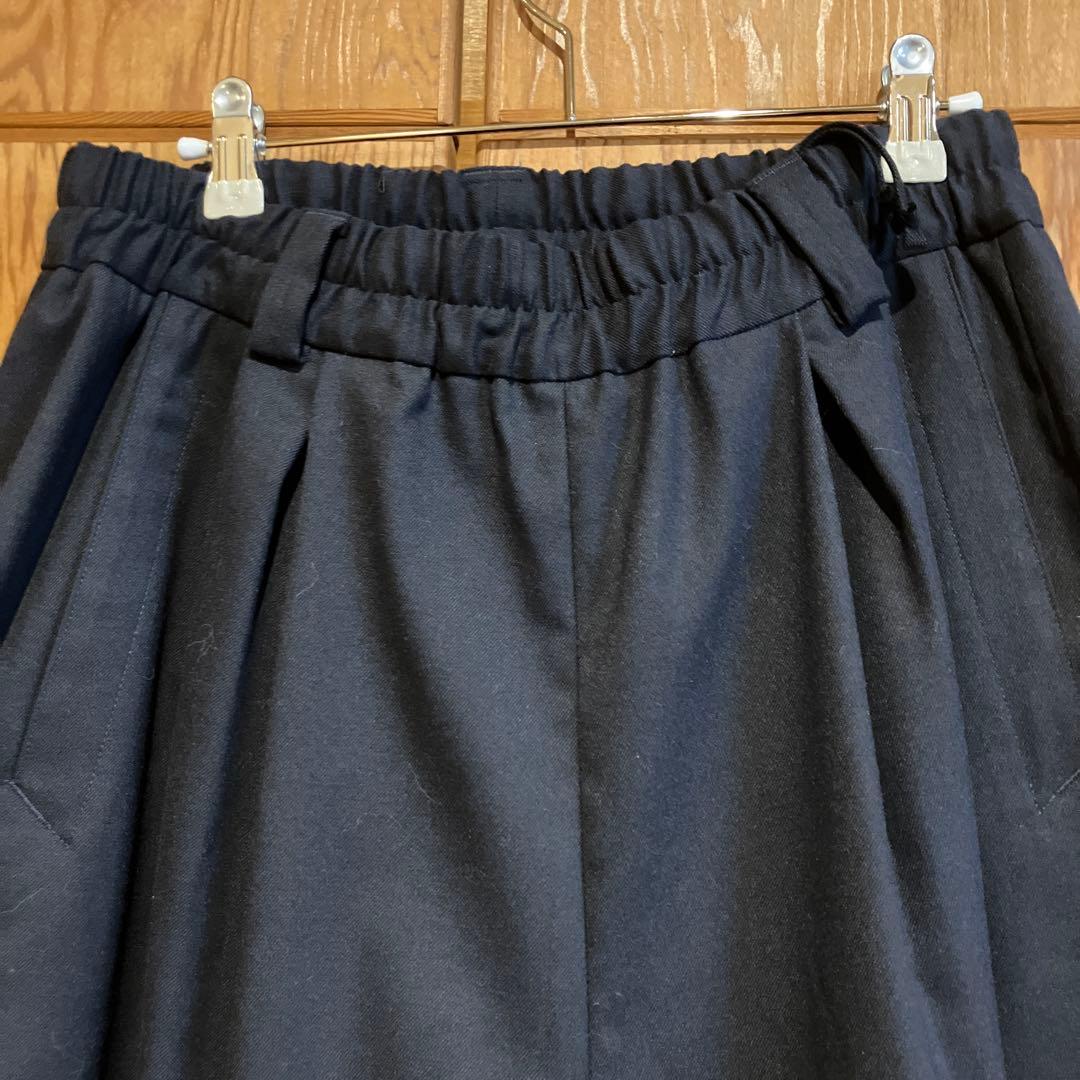 アトリエナルセ　今期ガウチョパンツ　ネイビー