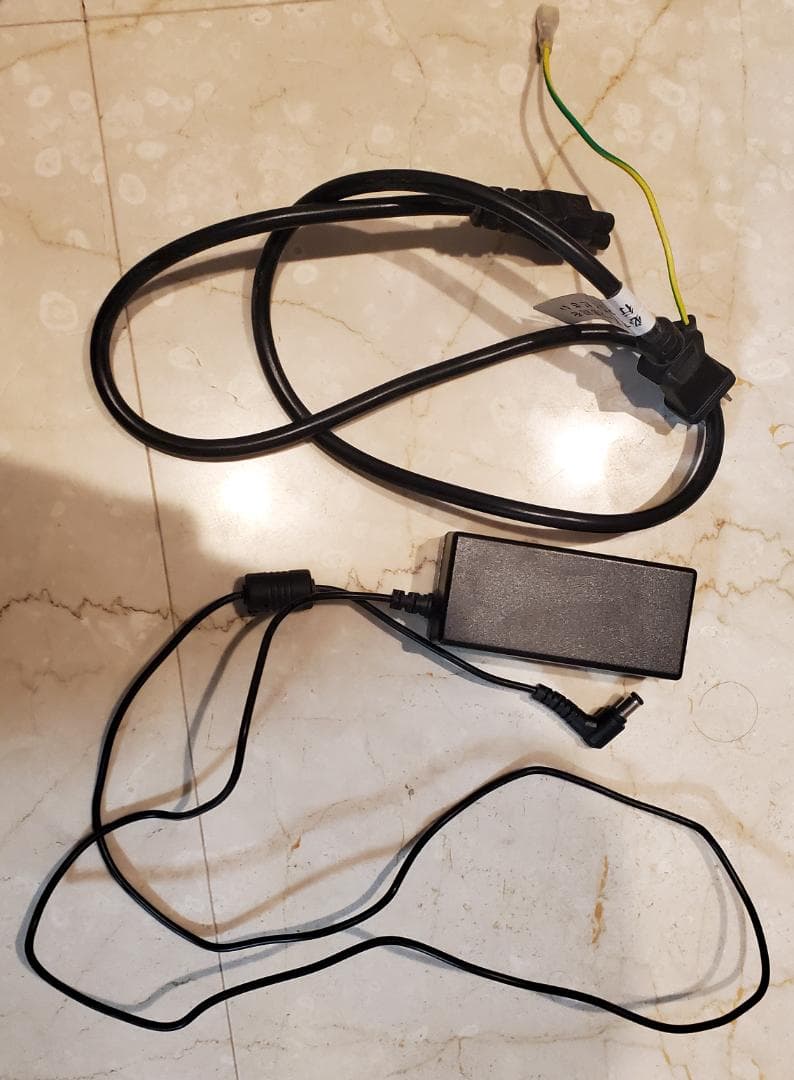 LG 24GL600F-B 23.6インチ ゲーミングモニター